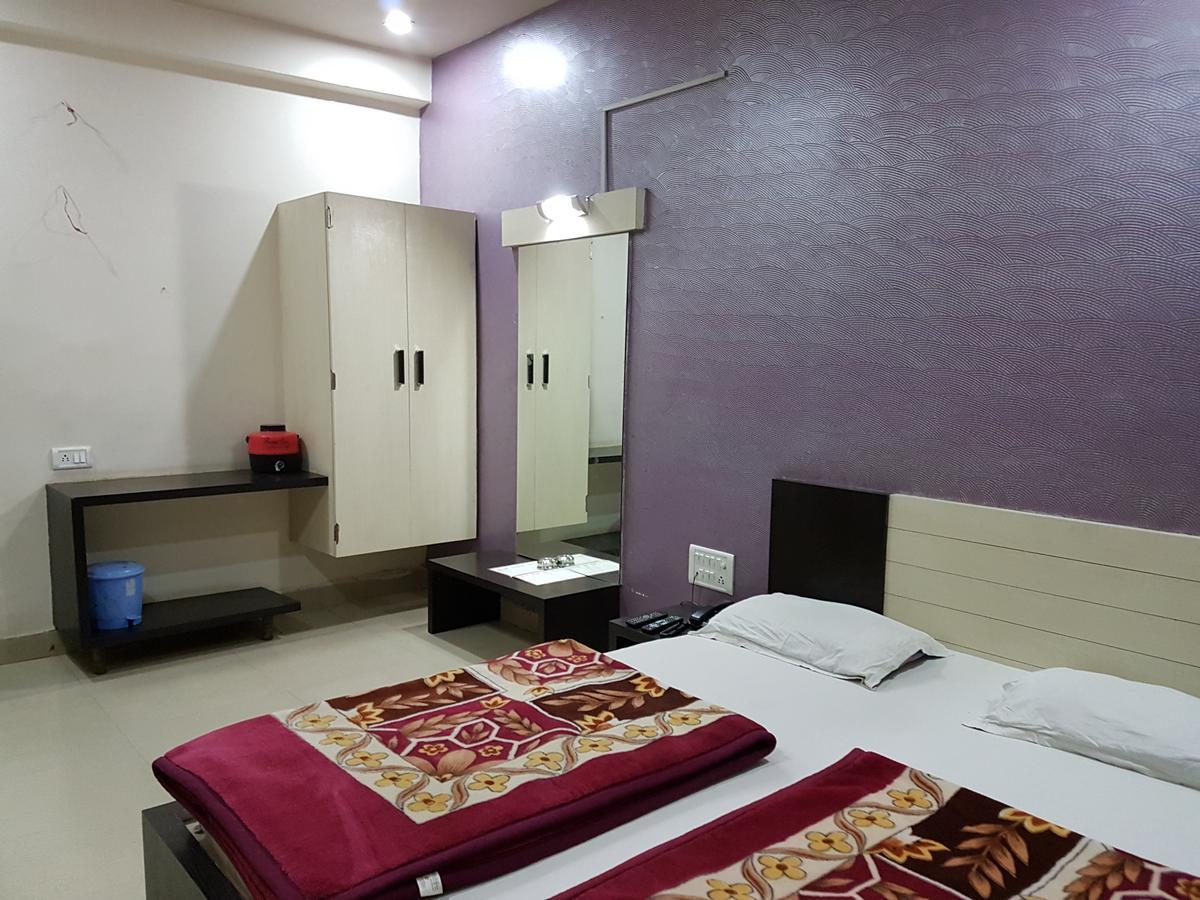 Hotel Raviji'S Retreat Mount Abu Exterior photo